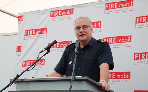 Banse: Mix aus Leistungsschau und Wissensaustausch / 2. FIREmobil als Leistungsschau in der Lausitz eröffnet / Hochaktuelle Themen - Foto: presseportal.de Banse: Mix aus Leistungsschau und Wissensaustausch / 2. FIREmobil als Leistungsschau in der Lausitz eröffnet / Hochaktuelle Themen - Foto: presseportal.de