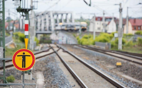 BPOLI-SB: Unbefugte Gleisüberschreitungen nehmen zu - Foto: presseportal.de