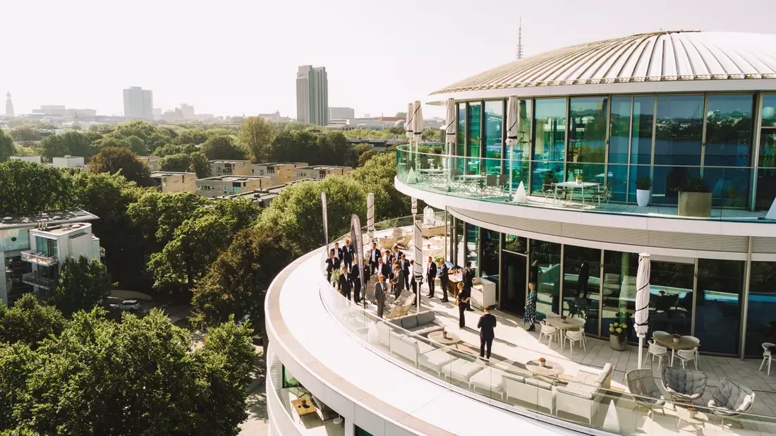 Eine Möglichkeit Norddeutschland international neu zu definieren / Forbes Global Properties feiert den deutschen Markteinstieg mit Doerfert Immobilien - Bild: presseportal.de
