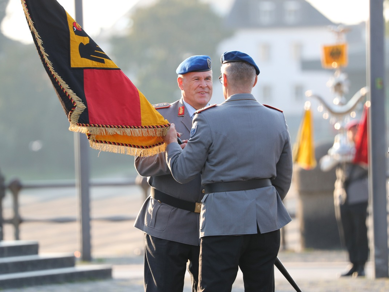 Übergabe und Feierliche Serenade am Deutschen Eck in Koblenz - Foto: presseportal.de