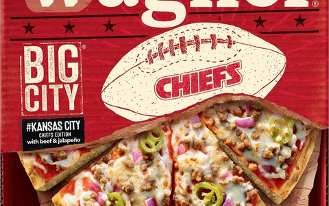 Touchdown für eine sensationelle Partnerschaft / Original Wagner Pizza kooperiert mit den Kansas City Chiefs - Foto: presseportal.de Touchdown für eine sensationelle Partnerschaft / Original Wagner Pizza kooperiert mit den Kansas City Chiefs - Foto: presseportal.de