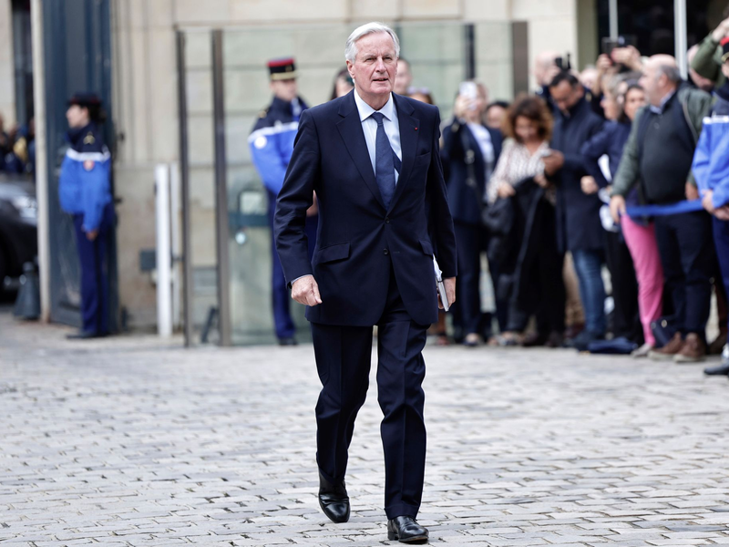 Frankreichs neuer Premier Barnier muss verschiedene politische Gruppierungen in seiner Regierung vereinen. (Archivbild) - Foto: Stephane de Sakutin/Pool AFP/AP/dpa