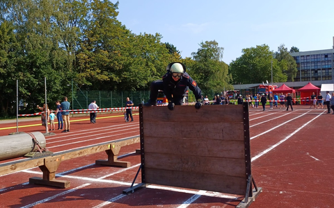 FW-EN: Feuerwehr hautnah und zum Anfassen beim diesjährigen Leistungsnachweis der EN-Feuerwehren in Wetter (Ruhr) - Foto: presseportal.de