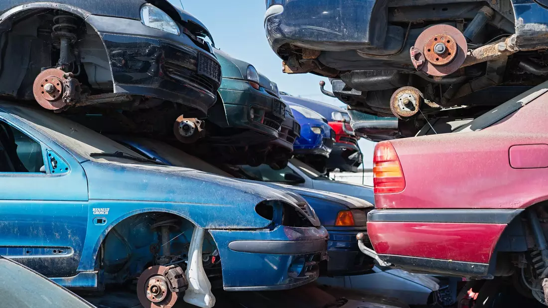 Der Vorschlag einer Prämie für den Auto-Tausch ist nicht neu. (Archivbild) - Bild: Nicolas Armer/dpa