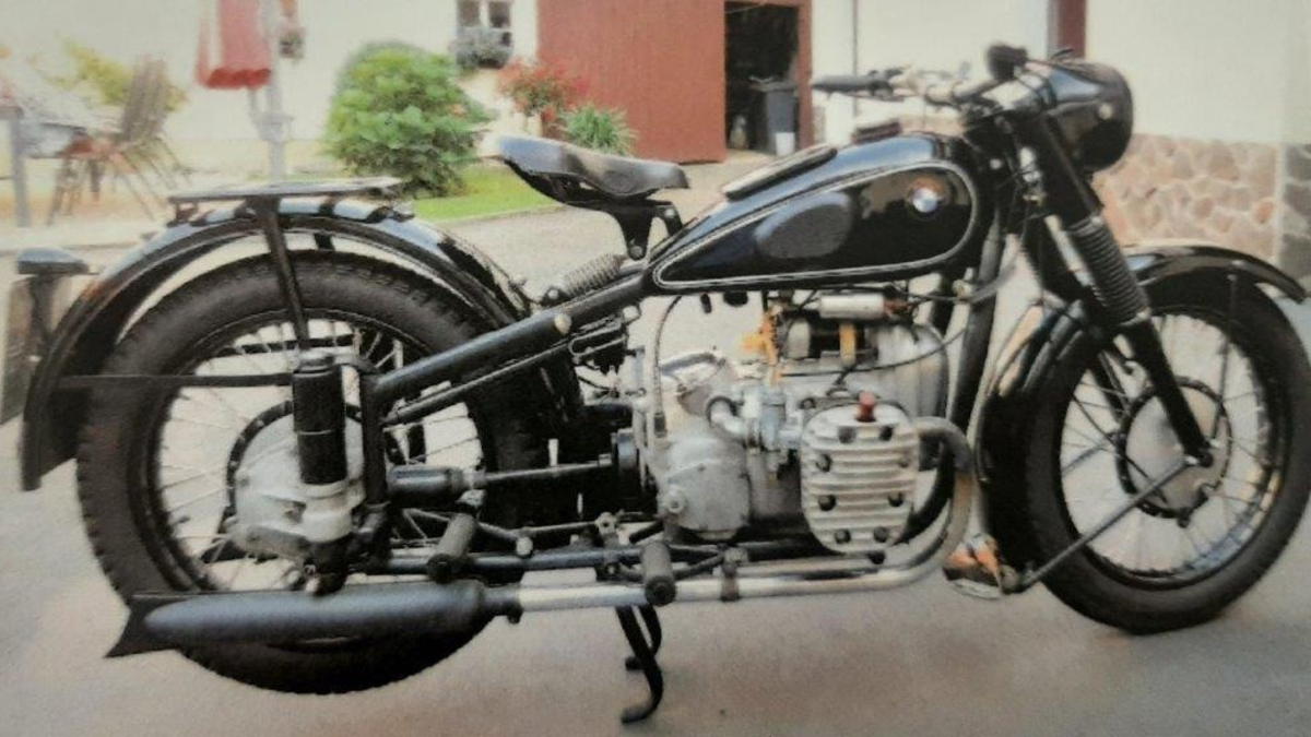 LPI-SLF: Historisches Motorrad entwendet - Foto: presseportal.de