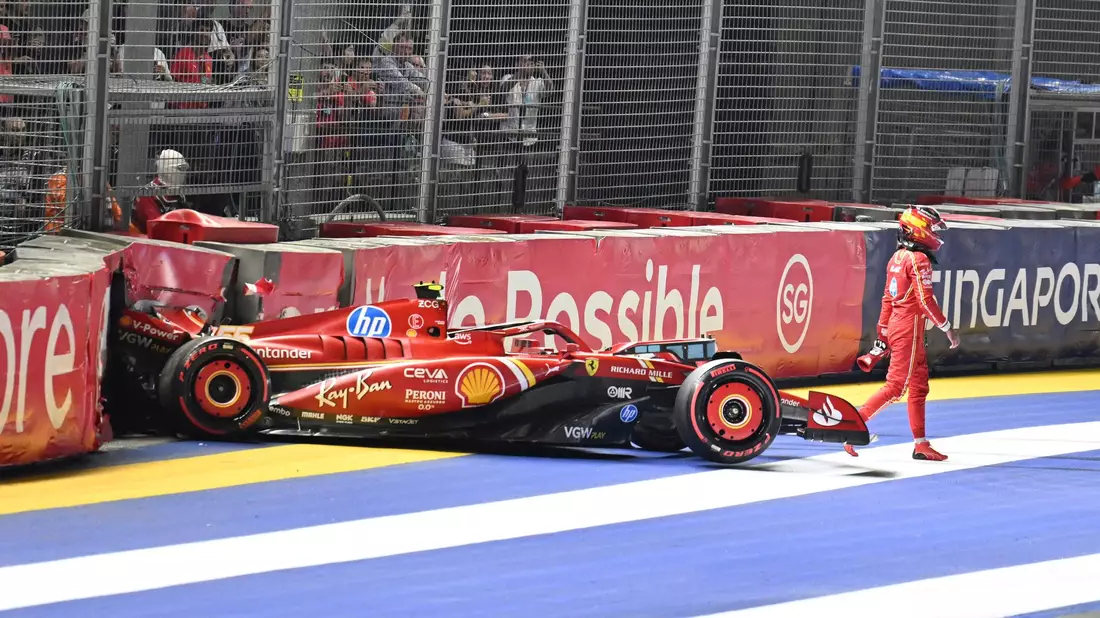 Der Unfall von Carlos Sainz sorgt für Brisanz in der Qualifikation. - Bild: Mohd Rasfan/Pool AFP/AP/dpa