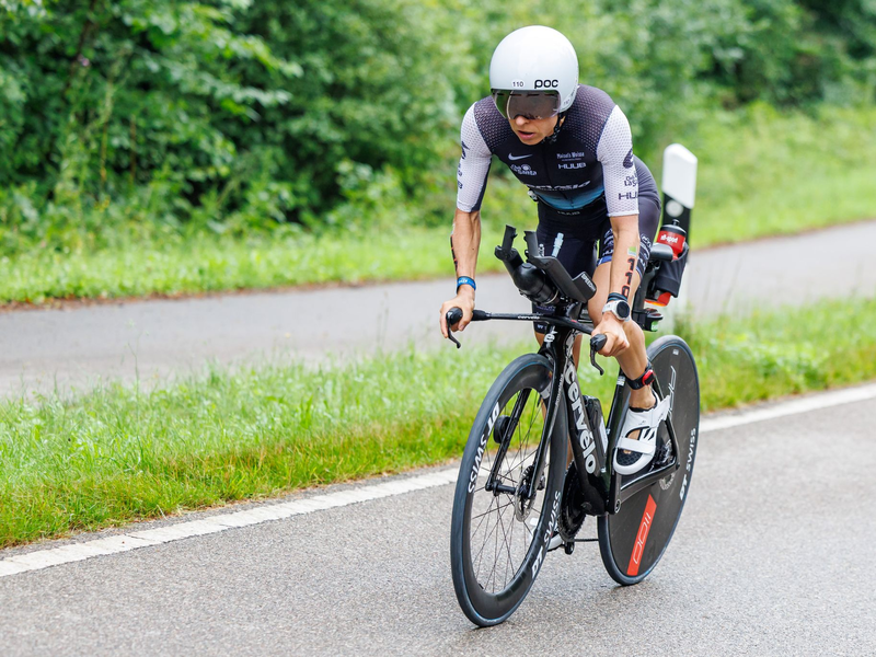 Haug konnte in Nizza auf dem Rad erst gar nicht loslegen. - Foto: Daniel Karmann/dpa