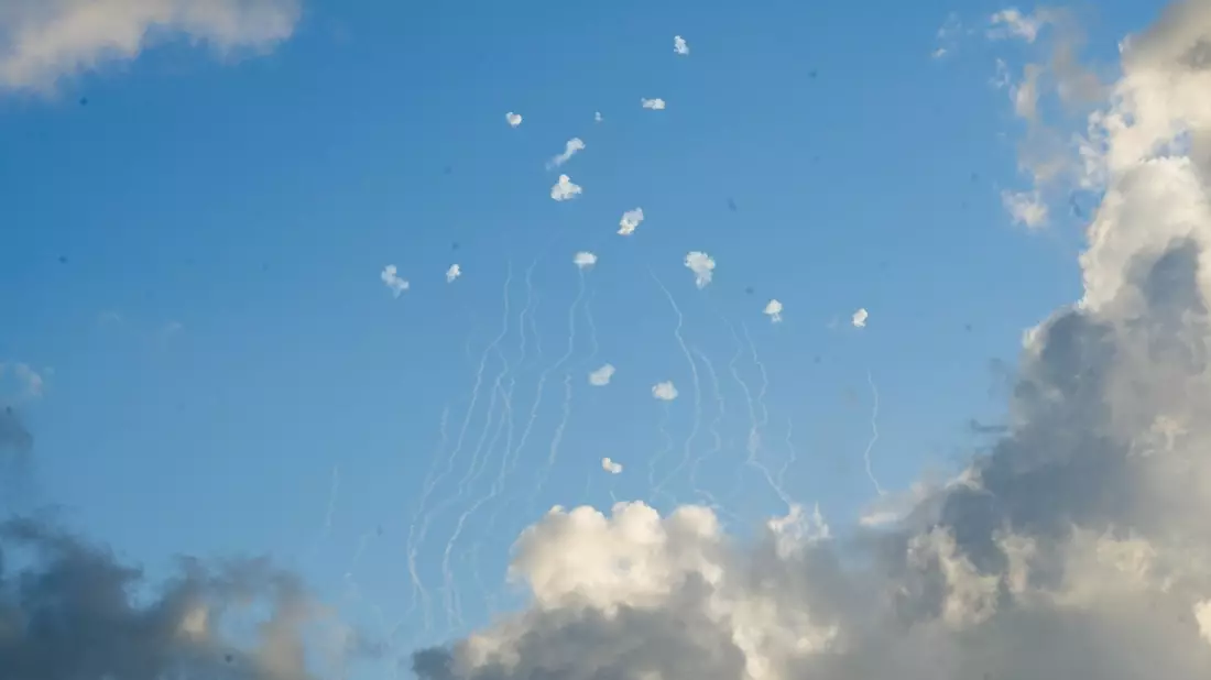 Israel setzt bei der Abwehr auf das System Iron Dome. - Bild: Baz Ratner/AP/dpa