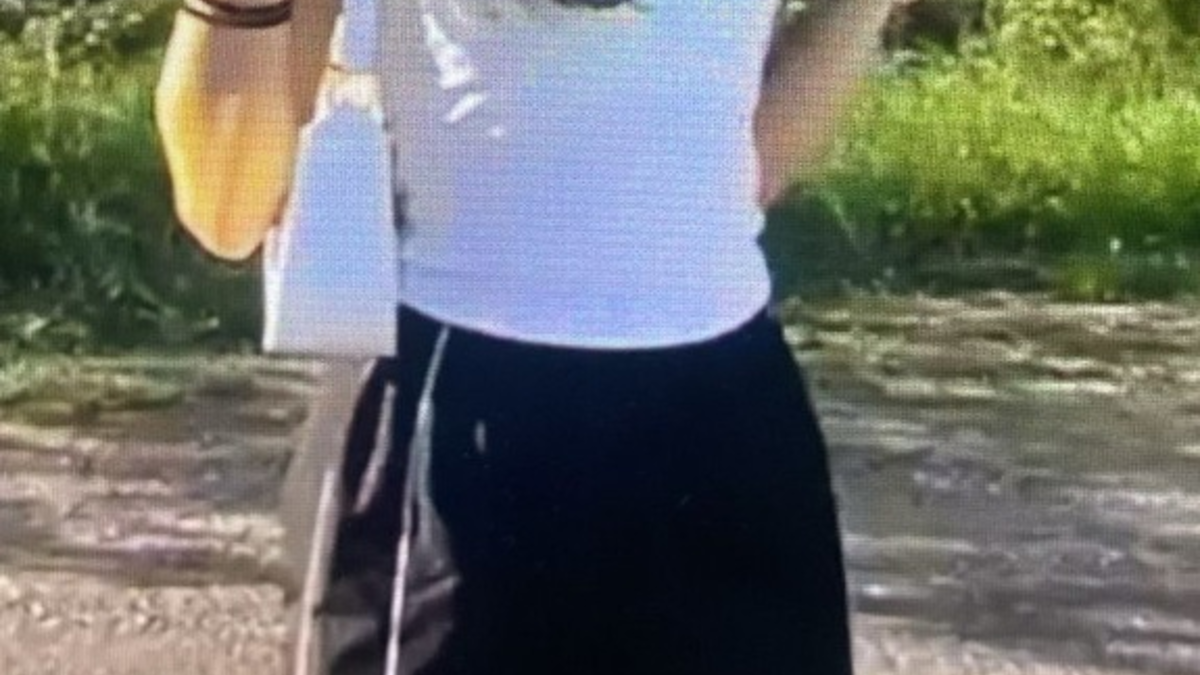 LPI-GTH: 15-jähriges Mädchen vermisst - Wer kann Hinweise geben? - Foto: presseportal.de