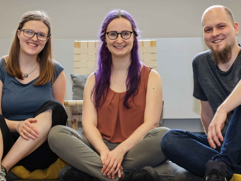 Fake News entlarven: Bildungsverein Break the Fake erhält den mit 15.000 Euro dotierten Leuchtturmpreis Ehrenamt der Stiftung Ravensburger Verlag - Foto: presseportal.de