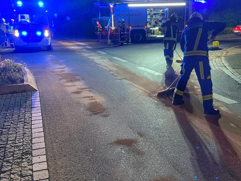 FW Allensbach: G1 Ölspur - Foto: presseportal.de