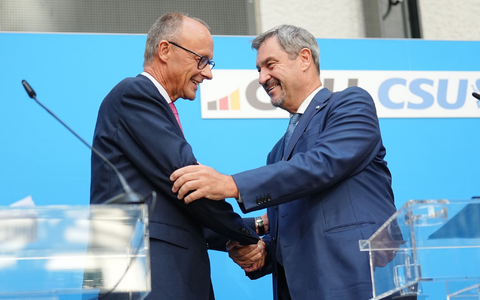 Die CSU-Spitze hat sich geschlossen hinter CDU-Chef Merz gestellt. (Archivbild) - Foto: Kay Nietfeld/dpa