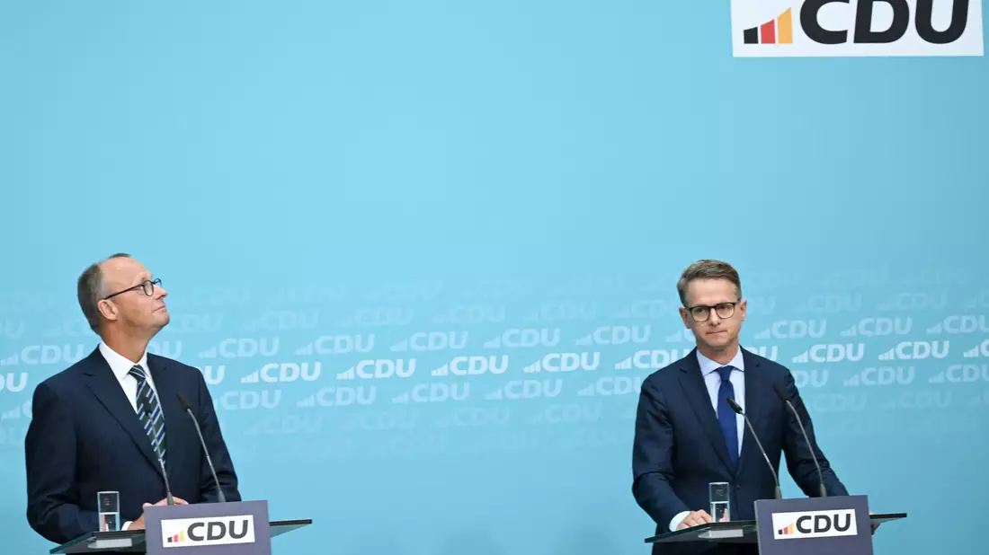 Die Führungsgremien von CDU und CSU haben die Kanzlerkandidatur von Merz einhellig bestätigt. - Bild: Sebastian Christoph Gollnow/dpa