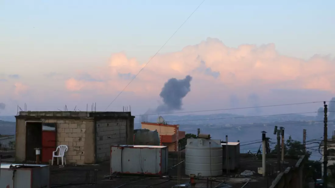 Israel greift massiv im Süd- und Ostlibanon an - Bild: Taher Abu Hamdan/XinHua/dpa