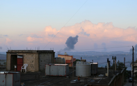 Israel greift massiv im Süd- und Ostlibanon an - Foto: Taher Abu Hamdan/XinHua/dpa