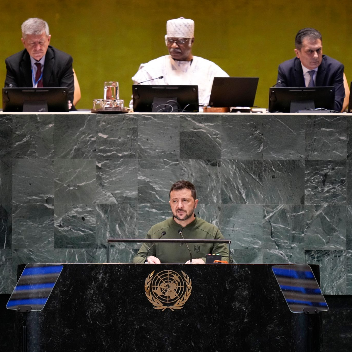 Kiew setzt weiter auf die Freigabe weitreichender Waffen durch andere Partner. - Foto: Seth Wenig/AP