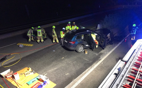 FW-BOT: Verkehrsunfall auf der A2 - eine Person im Fahrzeug eingeklemmt - Foto: presseportal.de
