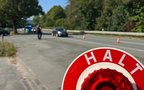 POL-HX: Transporter fast doppelt so schwer wie erlaubt - Foto: presseportal.de