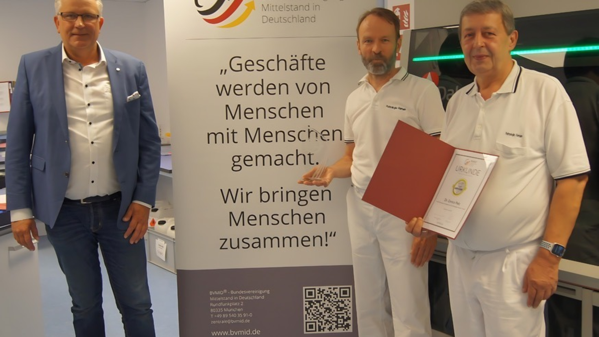 MVZ Pathologie, Zytologie und Dermatologie Viersen GmbH als TOP ARBEITGEBER 2024 ausgezeichnet - Foto: presseportal.de
