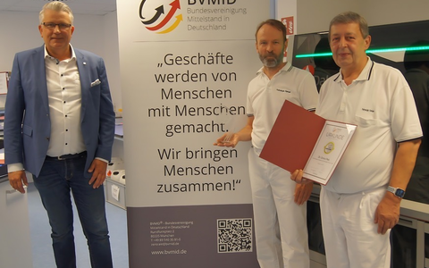 MVZ Pathologie, Zytologie und Dermatologie Viersen GmbH als TOP ARBEITGEBER 2024 ausgezeichnet - Foto: presseportal.de