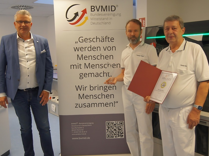 MVZ Pathologie, Zytologie und Dermatologie Viersen GmbH als TOP ARBEITGEBER 2024 ausgezeichnet - Foto: presseportal.de