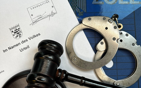 HZA-GI: Geschäftsmodell Schwarzarbeit endet mit hohen Freiheitsstrafen Schwarzarbeiterring prellte Staat um rund 17 Millionen Euro - Foto: presseportal.de