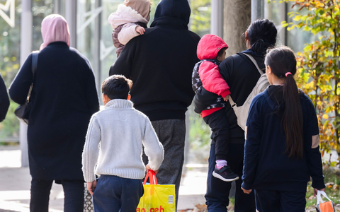 Hunderte SPD-Mitglieder fordern Humanität bei Aufnahme Geflüchteter (Archivbild)     - Foto: Julian Stratenschulte/dpa