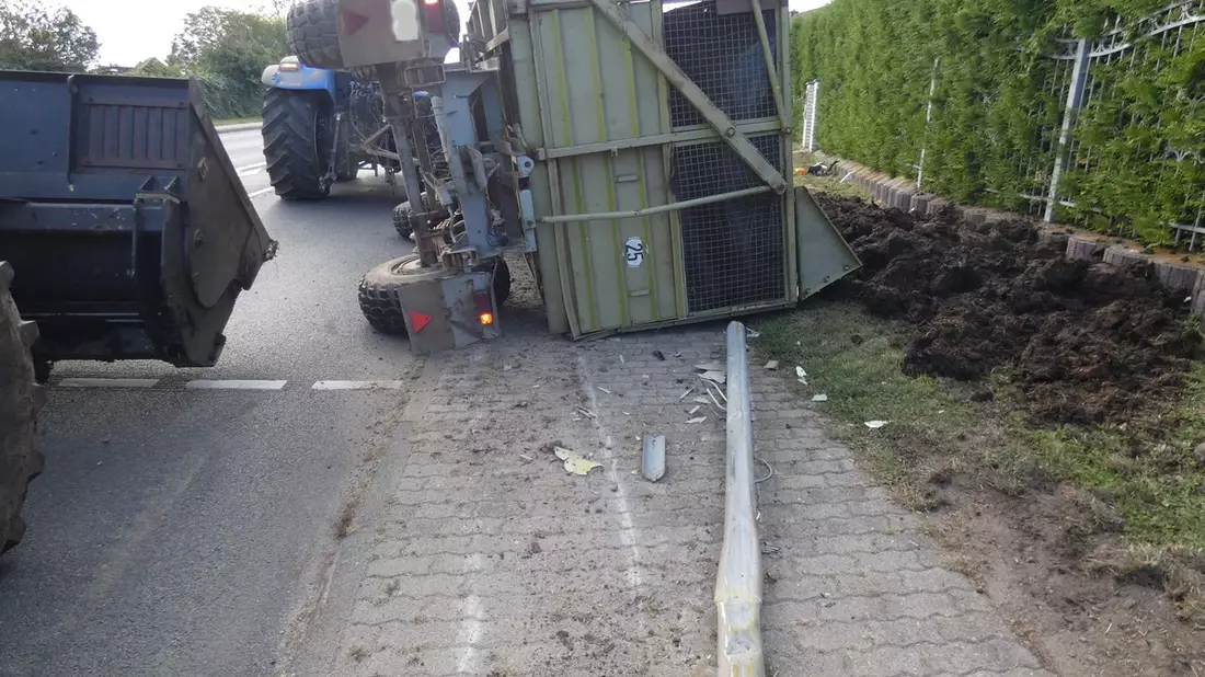 POL-HRO: Zwei Unfälle mit Erntefahrzeugen im Landkreis Ludwigslust/Parchim - Bild: presseportal.de