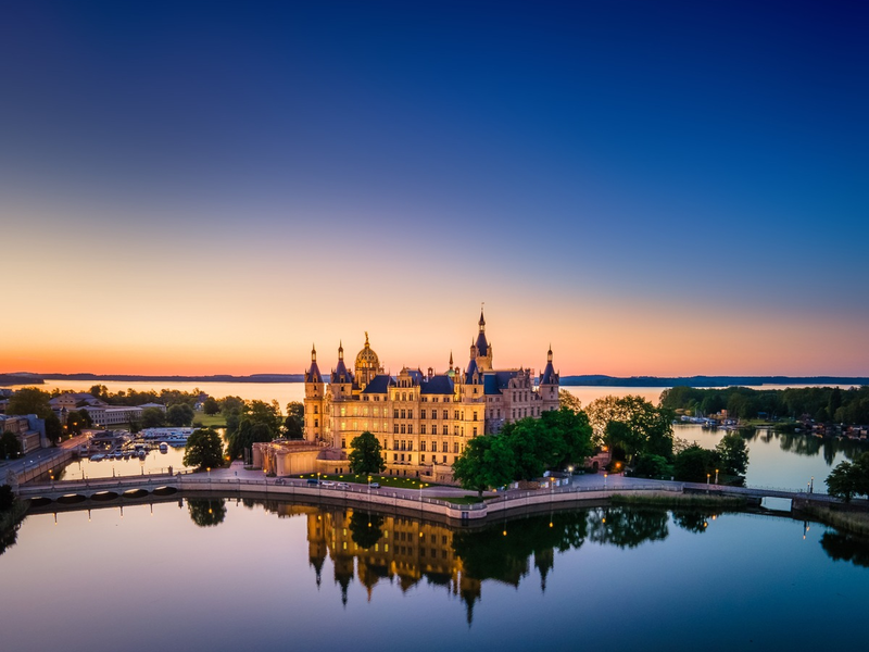 Der Countdown läuft: Mecklenburg-Vorpommern und die Landeshauptstadt Schwerin laden ein zum Bürgerfest zum Tag der Deutschen Einheit 2024 - Foto: presseportal.de