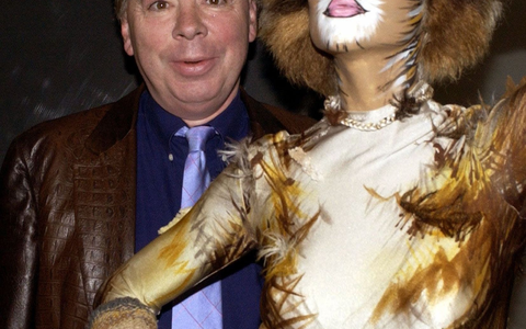 Seit mehr als einem halben Jahrhundert dominiert Musical-Papst Andrew Lloyd Webber mit seinen Shows die großen Bühnen am Broadway und im Londoner West End (Archivbild). - Foto: Jens Kalaene/dpa