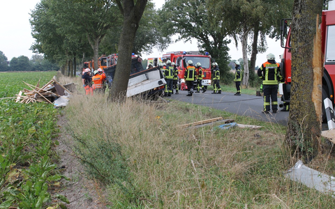 FW-ROW: Transporter verunfallt auf der K 109 - Foto: presseportal.de