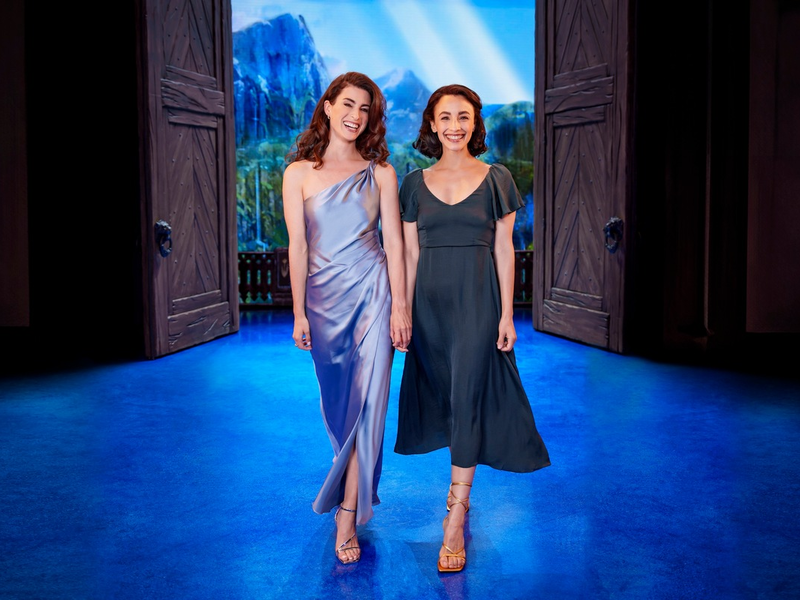 Disneys DIE EISKÖNIGIN - Das Musical: / Stuttgart hat seine zauberhaften Schwestern gefunden! - Foto: presseportal.de