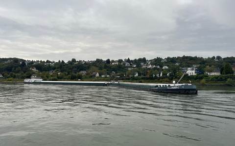 PP-ELT: Bild zum Schiffsunfall in Remagen - Foto: presseportal.de