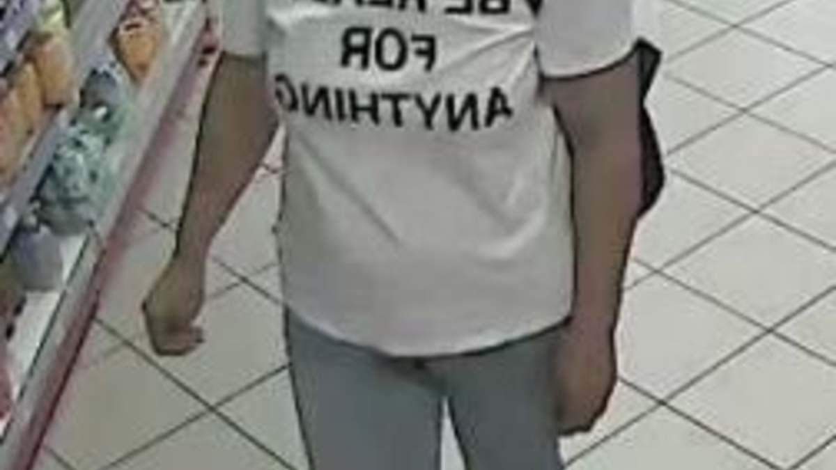 POL-WOB: Unbekannte Ladendiebe - Polizei fahndet mit Fotos - Foto: presseportal.de