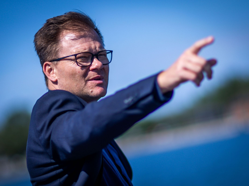 Der Ostbeauftragte Carsten Schneider sieht auch Positives im Ost-West-Verhältnis. (Archivbild) - Foto: Jens Büttner/dpa