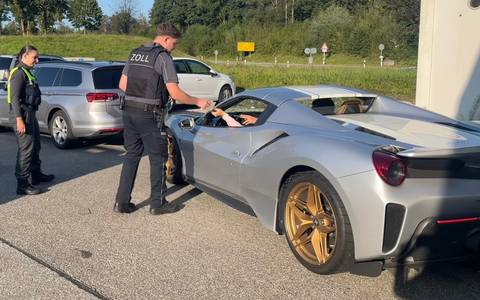 HZA-UL: Zollkontrollen im Grenzgebiet / Verkehrskontrollen an Grenzübergängen decken zahlreiche Verstöße auf - Foto: presseportal.de