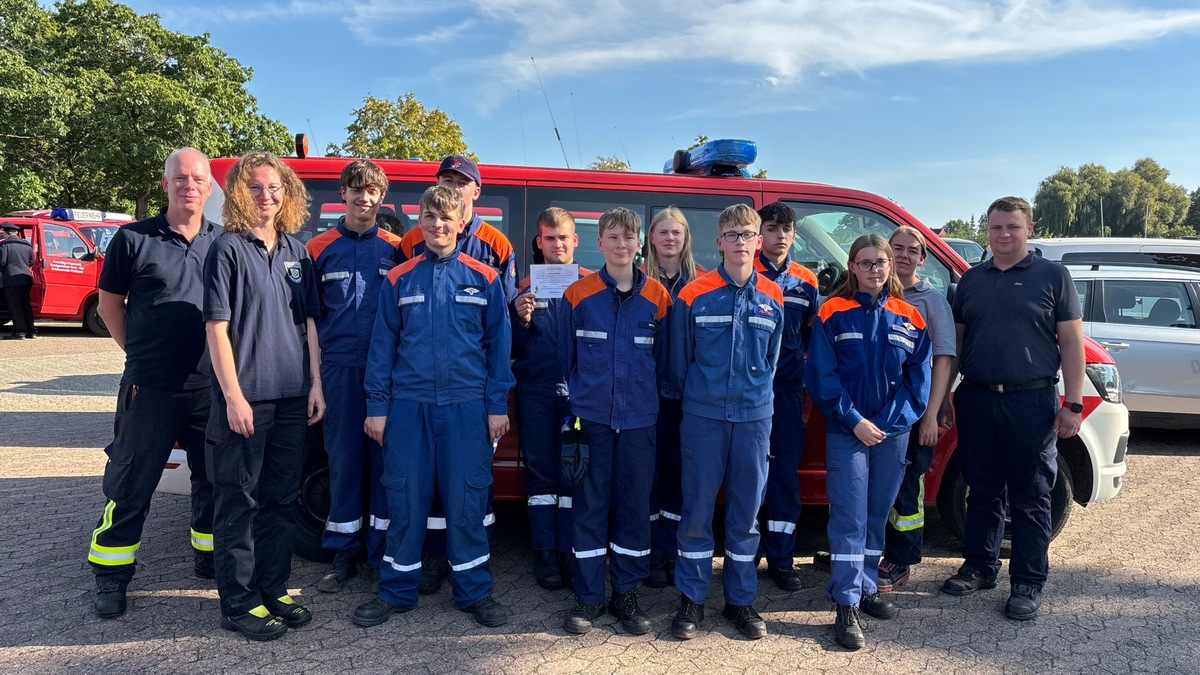 FW Flotwedel: Erfolgreiche Teilnahme der gemeinsamen Jugendfeuerwehrgruppe Flotwedel und Lachendorf an der Leistungsspange - Foto: presseportal.de