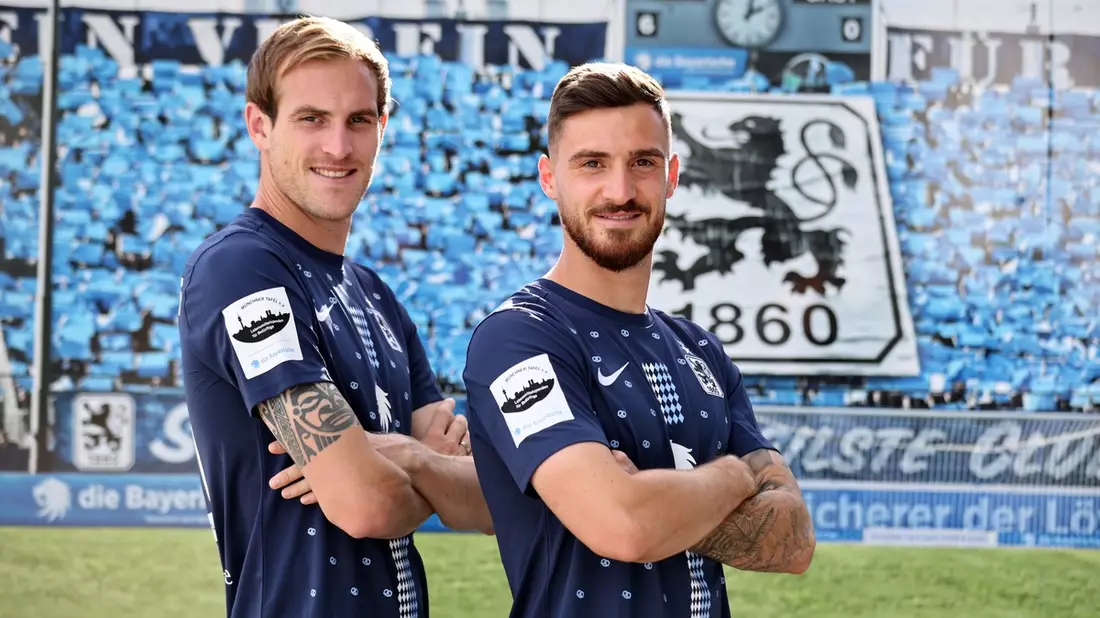 Ärmel hoch für den guten Zweck: die Bayerische wird zeitweise Ärmelsponsor des TSV 1860 München zugunsten der Münchner Tafel e.V. - Bild: presseportal.de