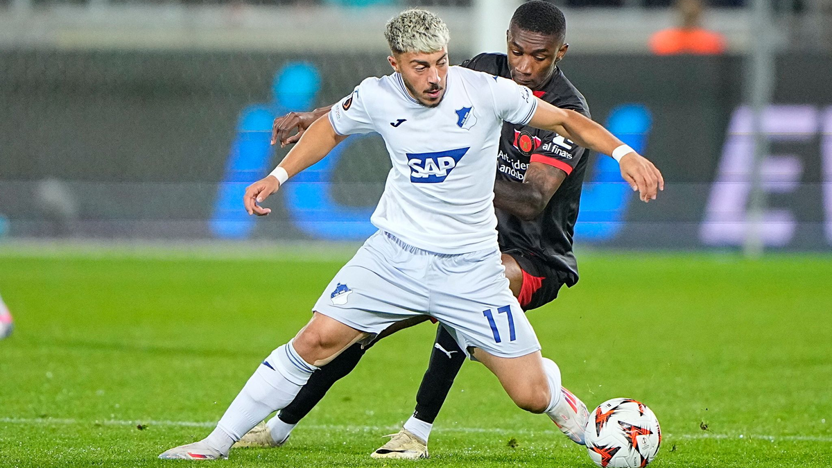 Gegen Midtjylland oft gefordert: Abwehrchef Florian Grillitsch - Foto: Bo Amstrup/Ritzau Scanpix Foto/AP