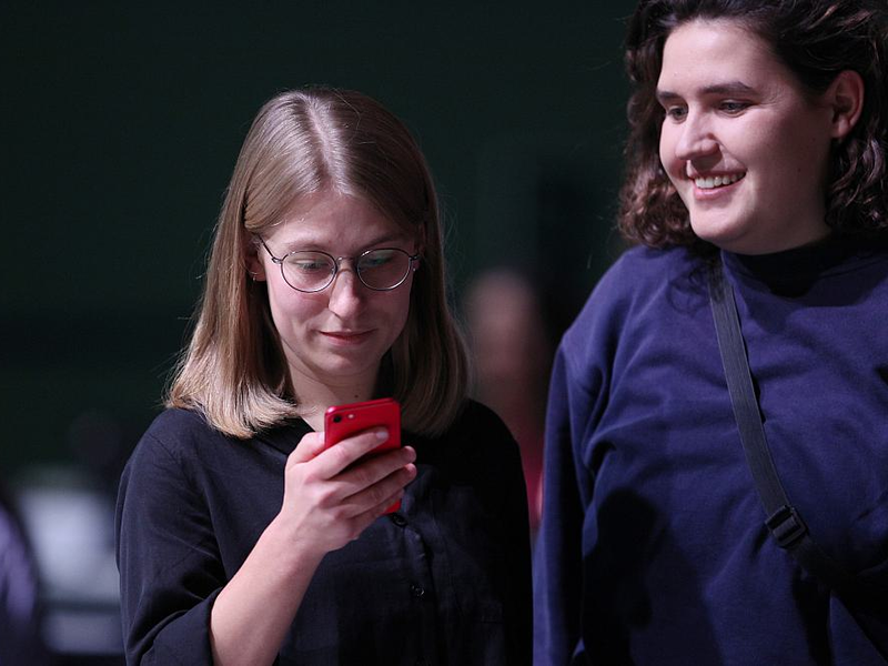 Svenja Appuhn und Katharina Stolla - Foto: über dts Nachrichtenagentur