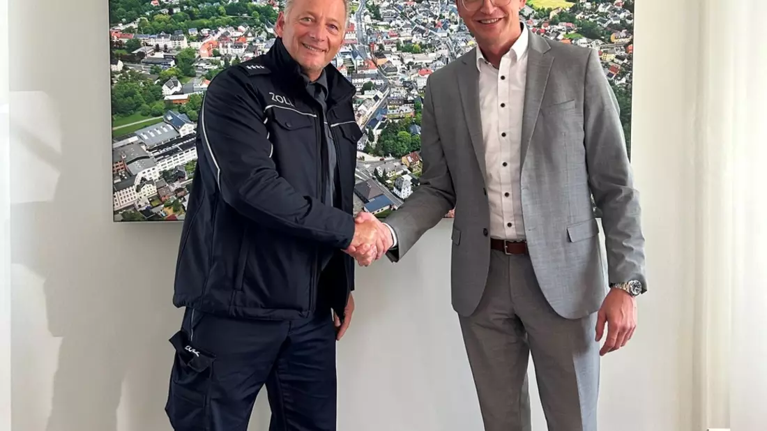 HZA-R: Wichtige Personaländerung in der Zollverwaltung Selb: Günter Schnabel übernimmt Leitung des Kontrollraumes Nord beim Hauptzollamt Regensburg - Bild: presseportal.de