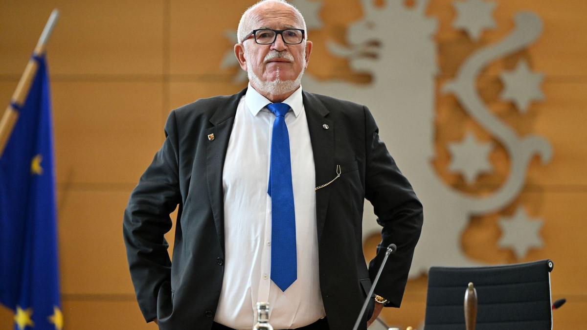 Bei der ersten Sitzung des Thüringer Landtags kam es zum Eklat: Der parlamentarische Geschäftsführer der CDU-Fraktion, Andreas Bühl, sieht die Rechte der Abgeordneten beschnitten und kündigte den Gang zum Verfassungsgerichtshof an.   - Foto: Martin Schutt/dpa