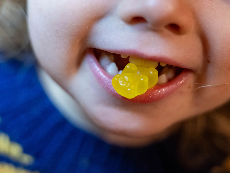 Gummidrops, Kaugummis oder Kekse: Behörden fallen häufiger Produkte mit Cannabinoiden auf. (Archivbild) - Foto: Hendrik Schmidt/dpa