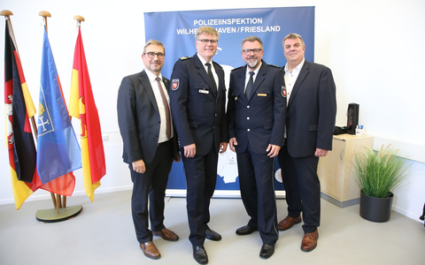 HZA-BI: Bundesweite Schwerpunktprüfung im Baugewerbe/Bielefelder Zoll beendet illegale Ausländerbeschäftigung in 17 Fällen und deckt weitere Verstöße auf - Foto: presseportal.de