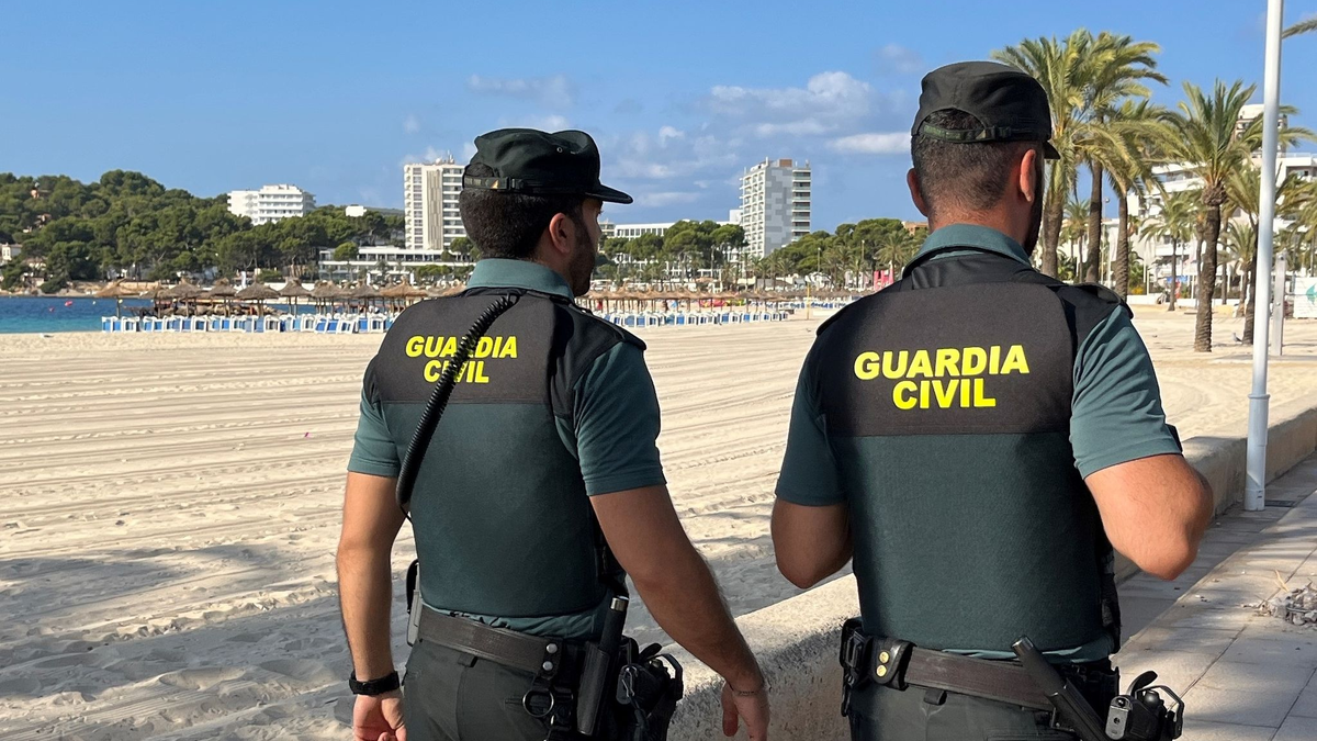 Die Polizeieinheit Guardia Civil hatte die Verdächtigen im Sommer 2024 festgenommen. (Archivfoto) - Foto: Guardia Civil/Europapress/dpa
