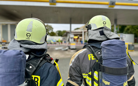 FW Hünxe: Defekt an Tankstelle - Feuerwehreinsatz an A3-Raststätte - Foto: presseportal.de