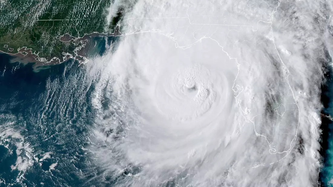 Hurrikan «Helene» hatte vor der Westküste des US-Bundesstaates Florida an Stärke gewonnen. - Bild: Uncredited/National Oceanic and Atmospheric Administration/AP/dpa