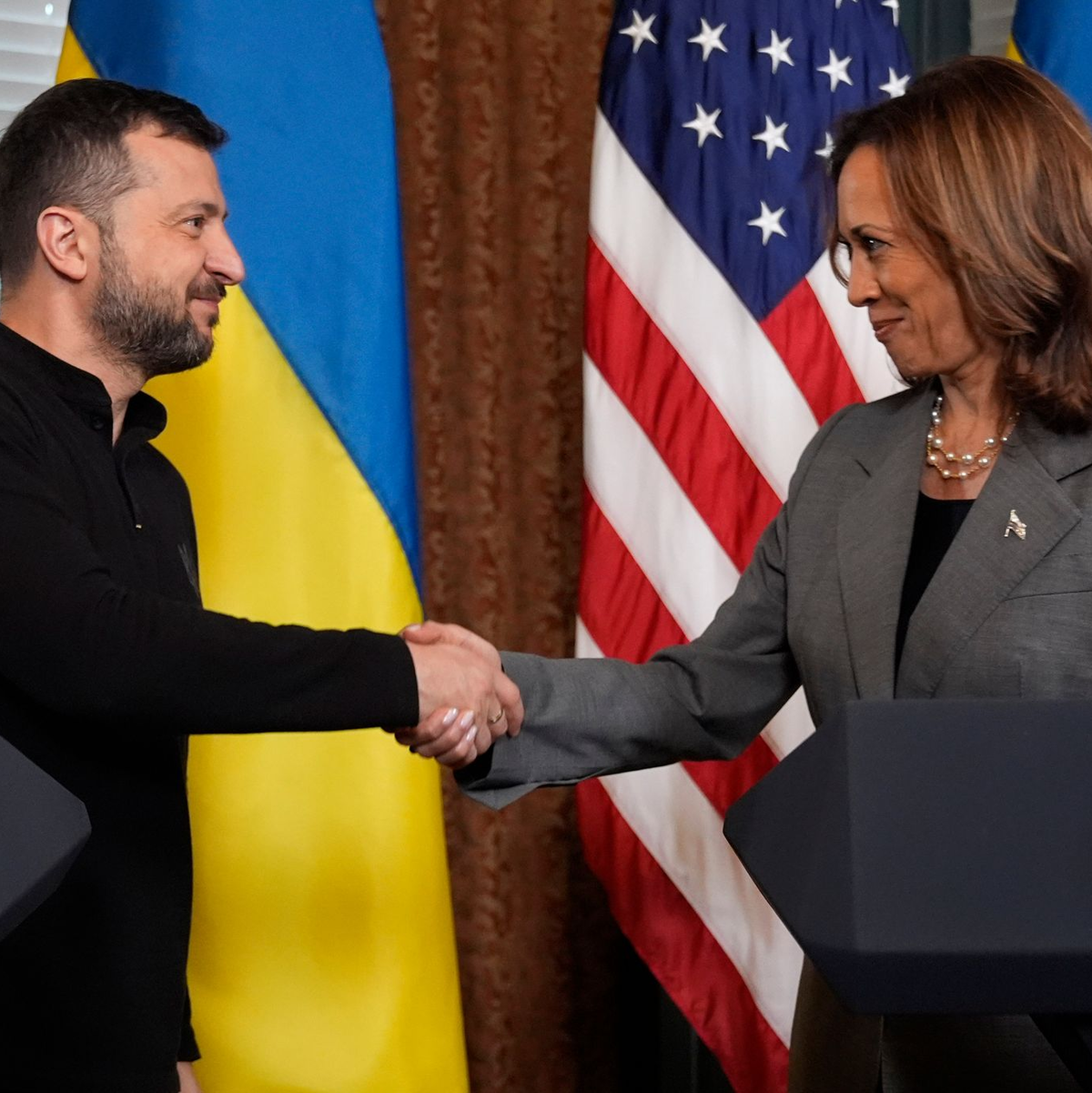 Harris warnt vor den Folgen eines möglichen Wahlsiegs Trumps für die Ukraine. - Foto: Jacquelyn Martin/AP