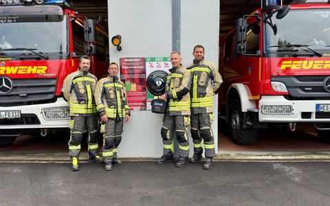 FW Hünxe: Öffentlich zugängliche Defibrillatoren gegen den plötzlichen Herztod - Foto: presseportal.de