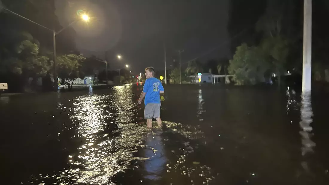 Überschwemmungen an der Westküste Floridas - Bild: Tampa Bay Times/Tampa Bay Times/ZUMA Press Wire/dpa